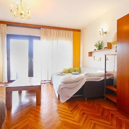 Ines 2276 Apartman Póla