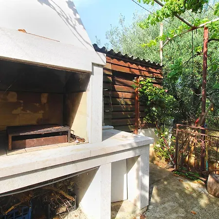 Apartman Ines 2276 *